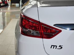2014款 1.6L 自动 舒适型