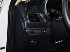 2014款 1.6L 自动 舒适型