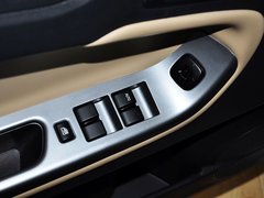 2014款 1.6L 自动 舒适型