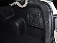 2014款 1.6L 自动 尊贵型