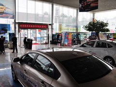 2014款 1.6L 自动 尊贵型