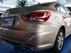 2014款 1.6L 自动 尊贵型