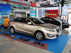 2014款 1.6L 自动 尊贵型