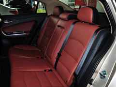 2014款 1.6L 自动 尊贵型