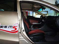 2014款 1.6L 自动 尊贵型