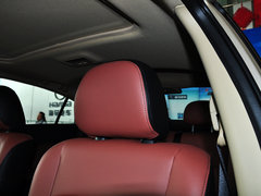 2014款 1.6L 自动 尊贵型