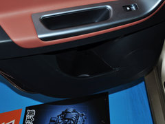 2014款 1.6L 自动 尊贵型