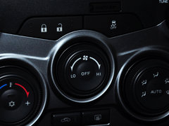 2014款 1.6L 自动 尊贵型
