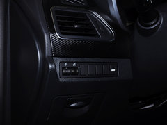 2014款 1.6L 自动 尊贵型