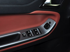 2014款 1.6L 自动 尊贵型