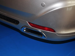 2014款 1.6L 自动 尊贵型