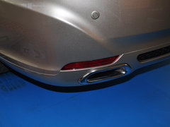 2014款 1.6L 自动 尊贵型