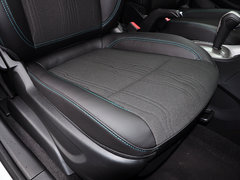 2014 1.4T 自动 两驱豪华型 5座