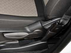 2014 1.4T 手动 两驱舒适型 5座