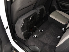 2014 1.4T 手动 两驱舒适型 5座