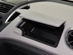 2014 1.4T 手动 两驱舒适型 5座