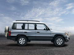 2014款 2.4L 手动 四驱版 7座
