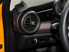2014款 2.0T COOPER S Excitement版