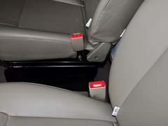 2014款 1.5L 手动 至尊型 7座