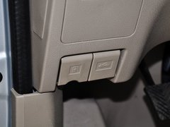 2014款 1.5L 手动 至尊型 7座