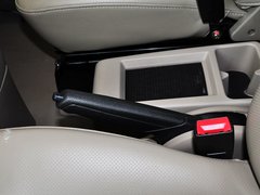 2014款 1.5L 手动 至尊型 7座