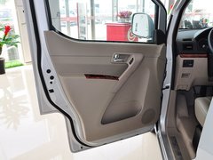 2014款 1.5L 手动 至尊型 7座