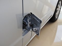 2014款 1.5L 手动 至尊型 7座