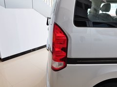 2014款 1.5L 手动 至尊型 7座