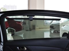 2014款 2.3L 自动 罗兰·加洛斯版