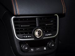 2014款 2.3L 自动 罗兰·加洛斯版