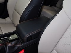 2014款 2.3L 自动 罗兰·加洛斯版