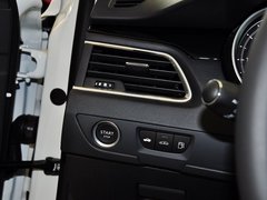 2014款 2.3L 自动 罗兰·加洛斯版