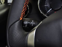 2014款 1.6THP 自动 罗兰·加洛斯版 5座