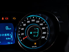 2014款 1.5L 手动 舒适版
