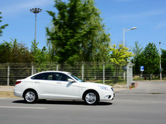 2014款 1.5L 手动 豪华版