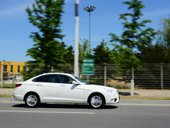 2014款 1.5L 手动 豪华版