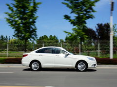 2014款 1.5L 手动 豪华版