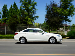 2014款 1.5L 手动 豪华版