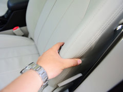 2014款 1.5L 手动 豪华版