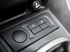 2014款 1.5L 手动 豪华版