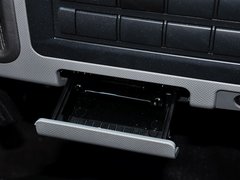 2014款 2.0L 手动 舒适版短轴平顶486EQV4