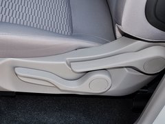 2014款 3.0L 自动 四驱行政版 7座