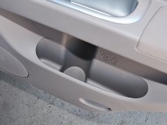 2014款 3.0L 自动 四驱行政版 7座