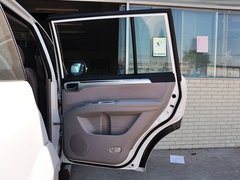 2014款 3.0L 自动 四驱行政版 7座