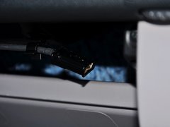 2014款 3.0L 自动 四驱行政版 7座