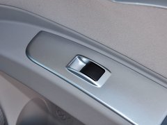 2014款 3.0L 自动 四驱行政版 7座