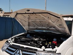 2014款 3.0L 自动 四驱行政版 7座