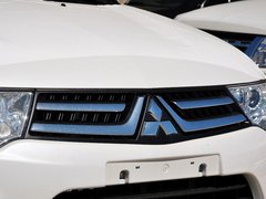 2014款 3.0L 自动 四驱行政版 7座