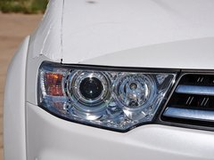 2014款 3.0L 自动 四驱行政版 7座