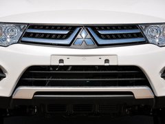2014款 3.0L 自动 四驱行政版 7座